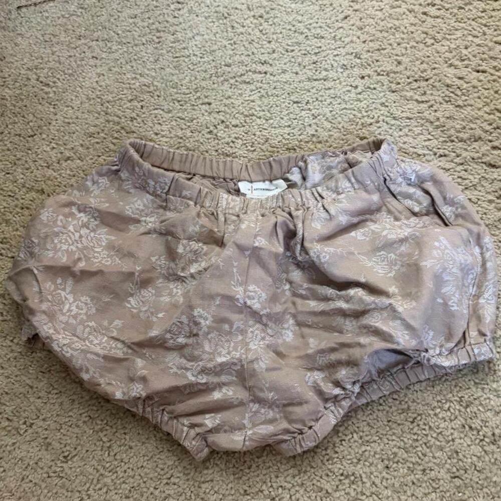 Anthropologie Tan Cream Floral Bubble Jacquard Shorts Size S - Picture 4 of 5